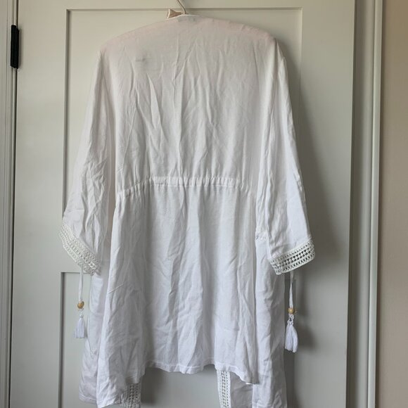 NWOT White Bathing Suit Coverup - Picture 3 of 4